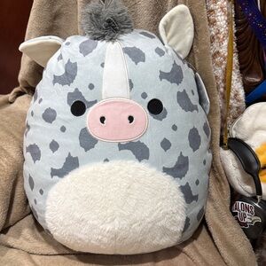 Squishmallows NWT Grady 17”Gray and White Spotted Stuffed Animal